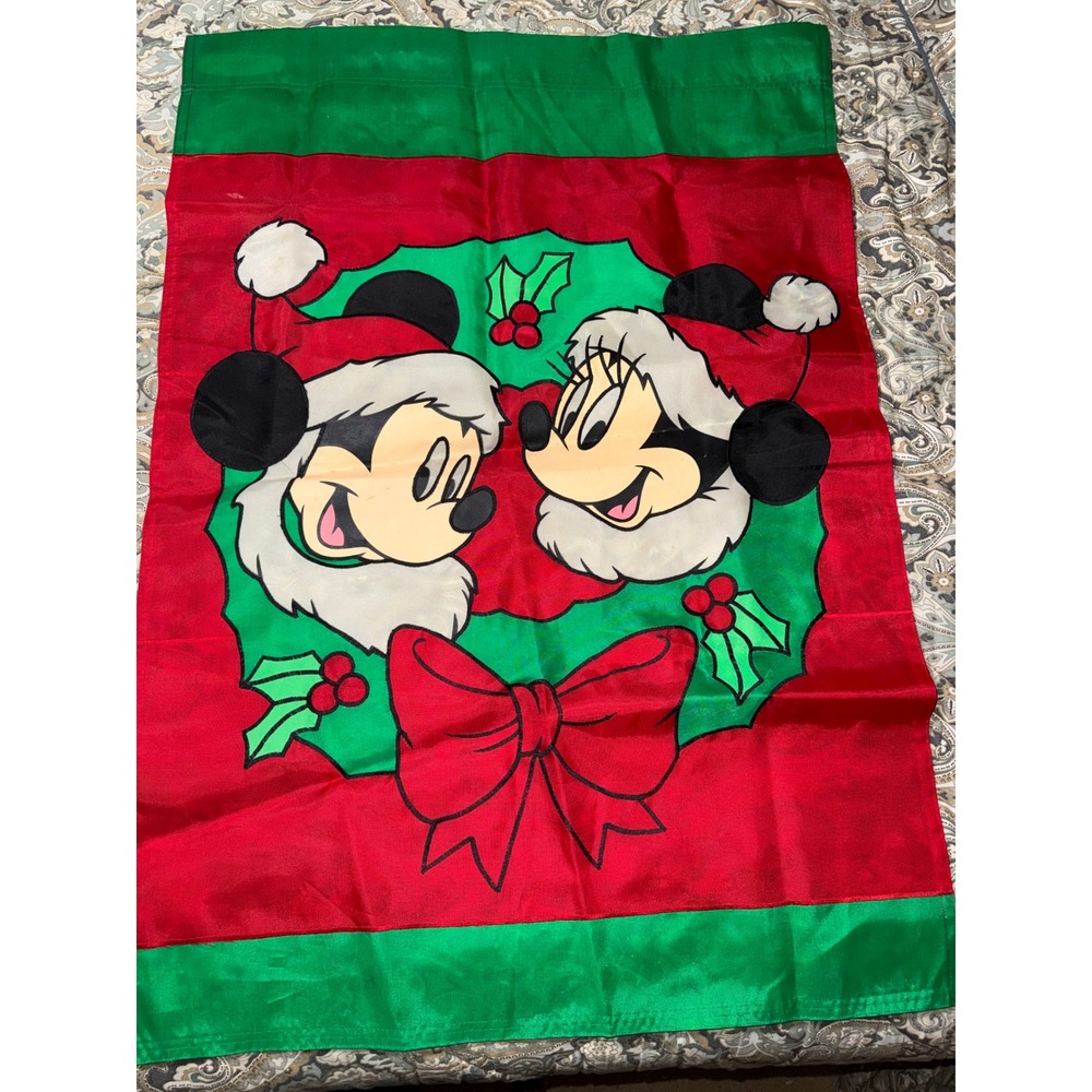 Disney Mickey Minnie Mouse Christmas‎ Garden Flag Holiday Wreath Banner 40x27